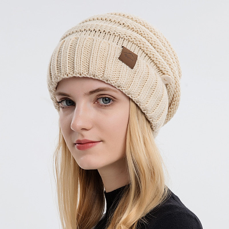 GORRO TÉRMICO CON ABERTURA PARA CABELLO